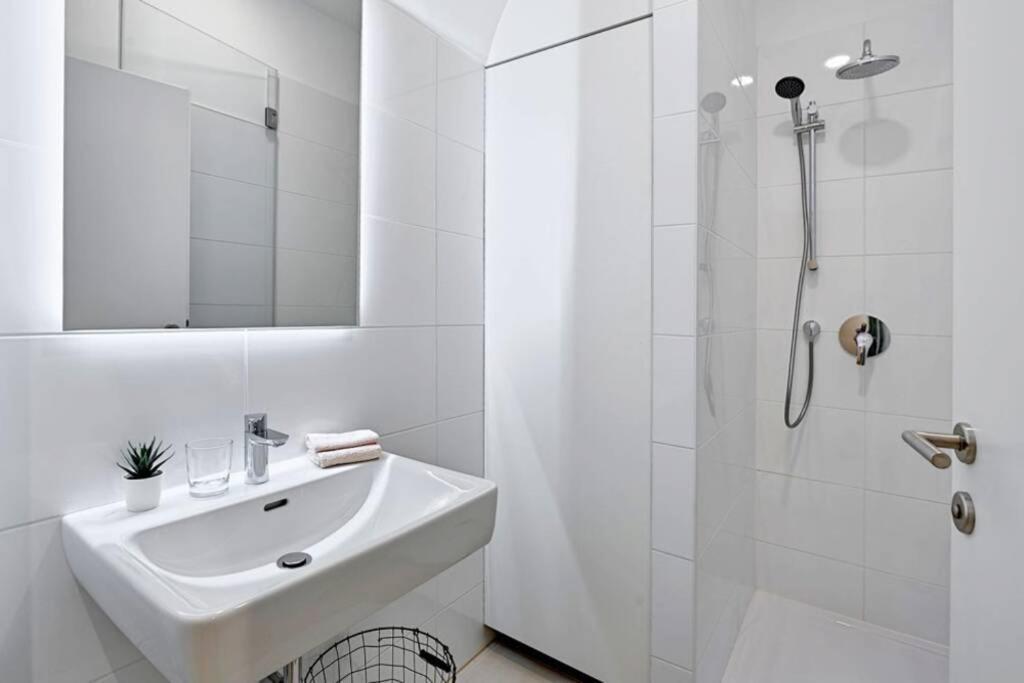 Vienne City Apartment Crown 6 Exterior foto